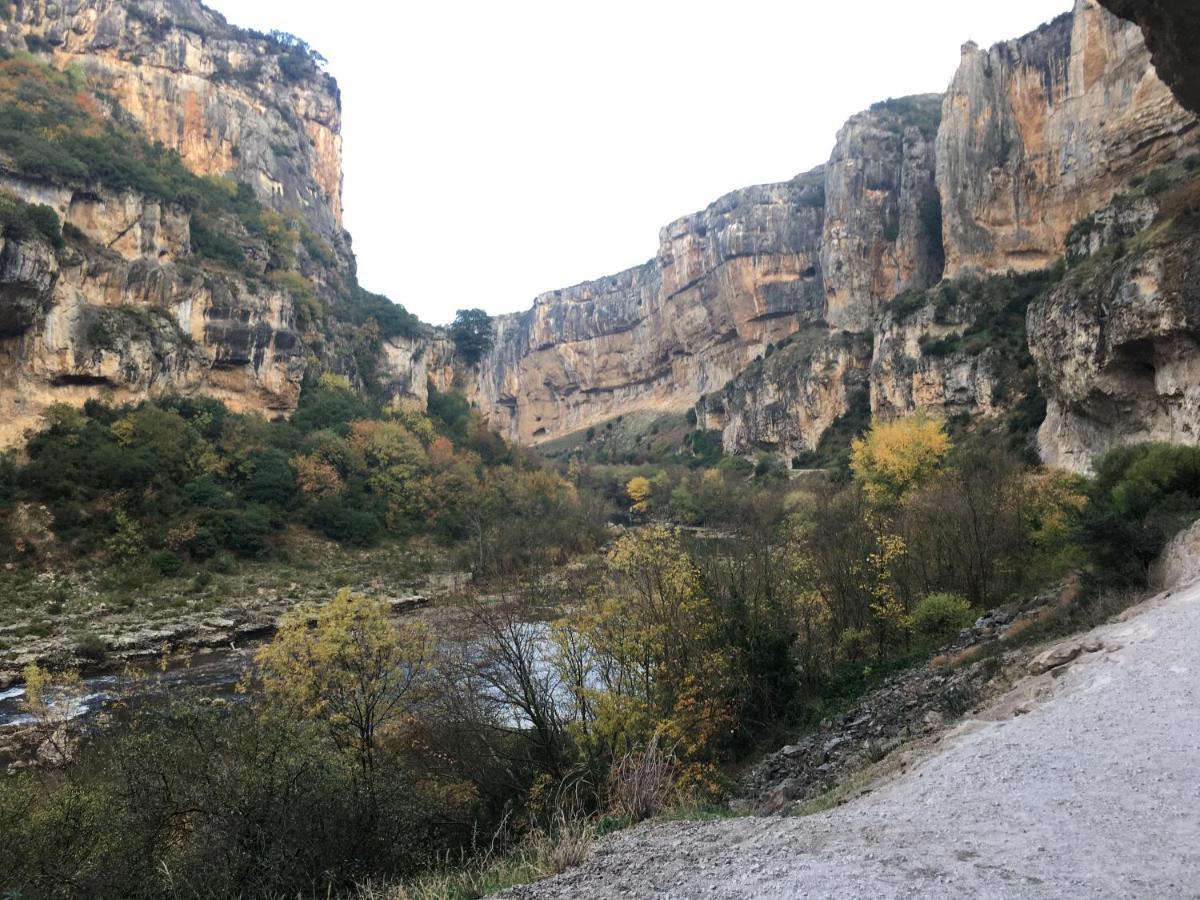 Selbaondoa, Casa Con Patio En El Prepirineo Navarro ลุมบิแยร์ ภายนอก รูปภาพ